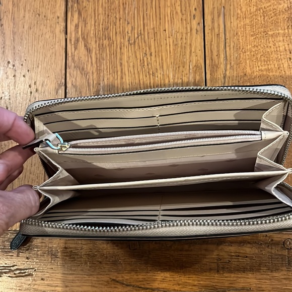 Kate Spade Handbag & Matching Wallet - soft pink and black.Items have gentle use - Picture 10 of 16